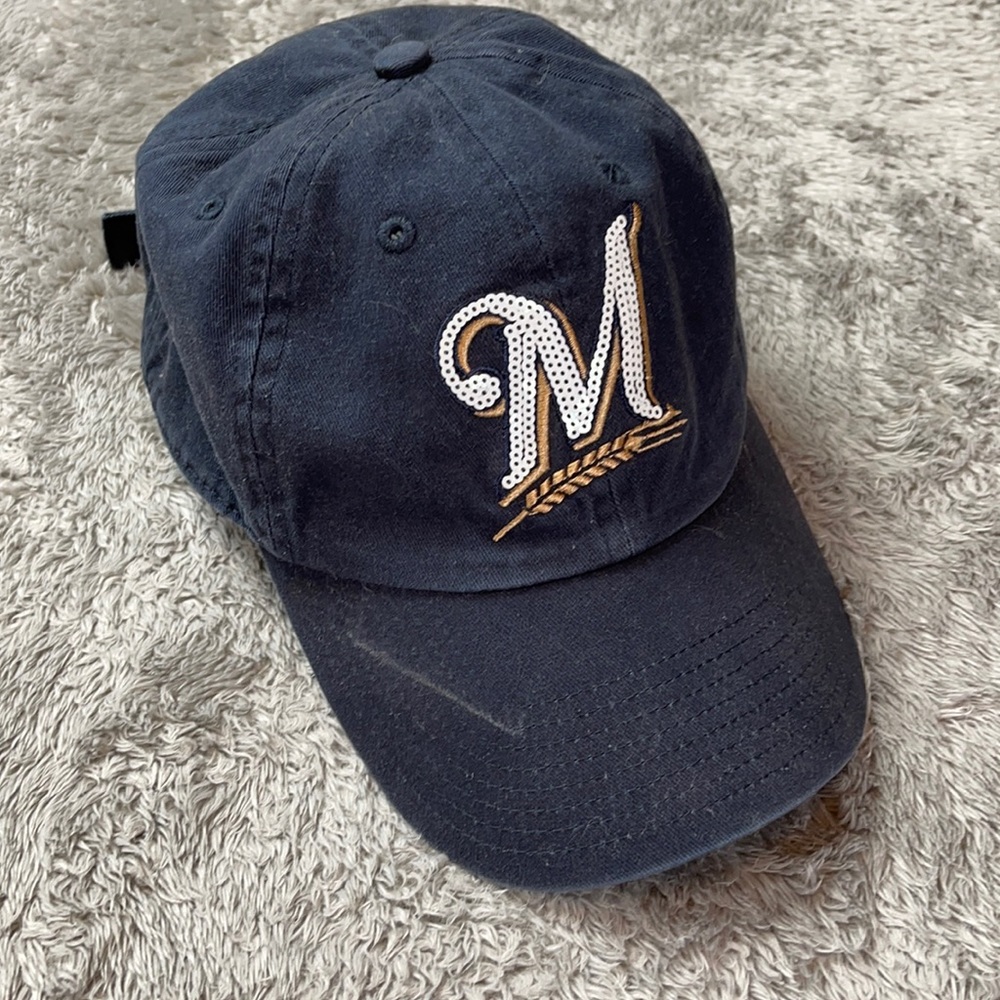 Milwaukee Brewers Victoria’s Secret Pink hat